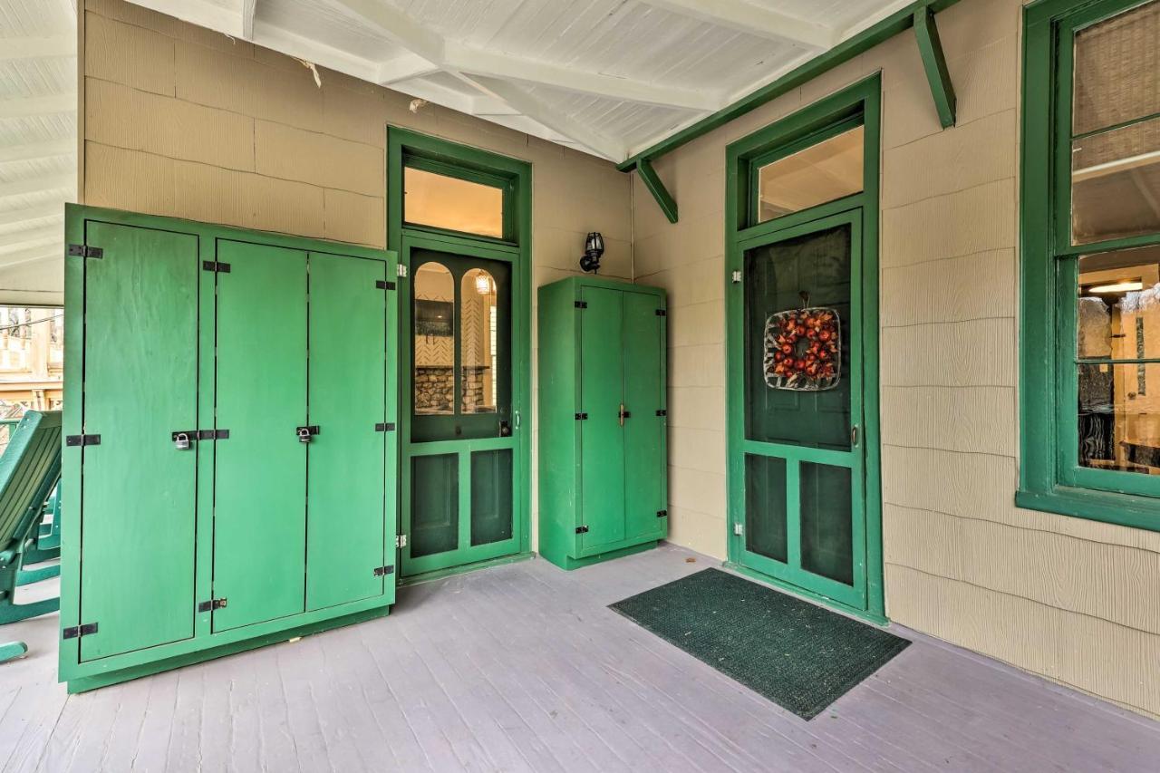 Cozy Eureka Springs Cottage, Walk To Dtwn! ภายนอก รูปภาพ